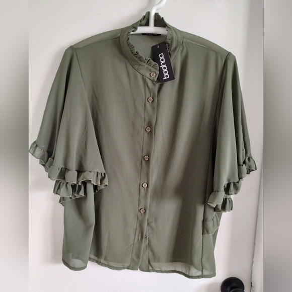 Boohoo Tops - Boohoo women blouse